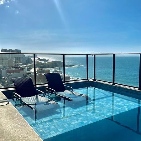 Lindo Flat No Farol Da Barra Apartment Salvador Exterior photo
